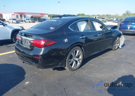2017 Infiniti Q70 3.7 z USA, uszkodzony, nr VIN JN1BY1AP8HM740678
